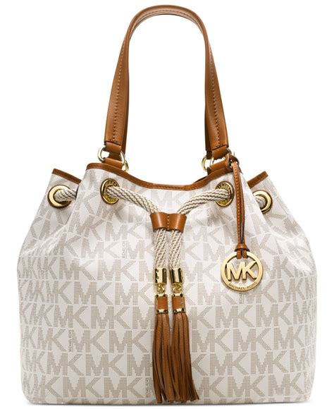 michael kors purses macy'|Michael Kors tote bag outlet.